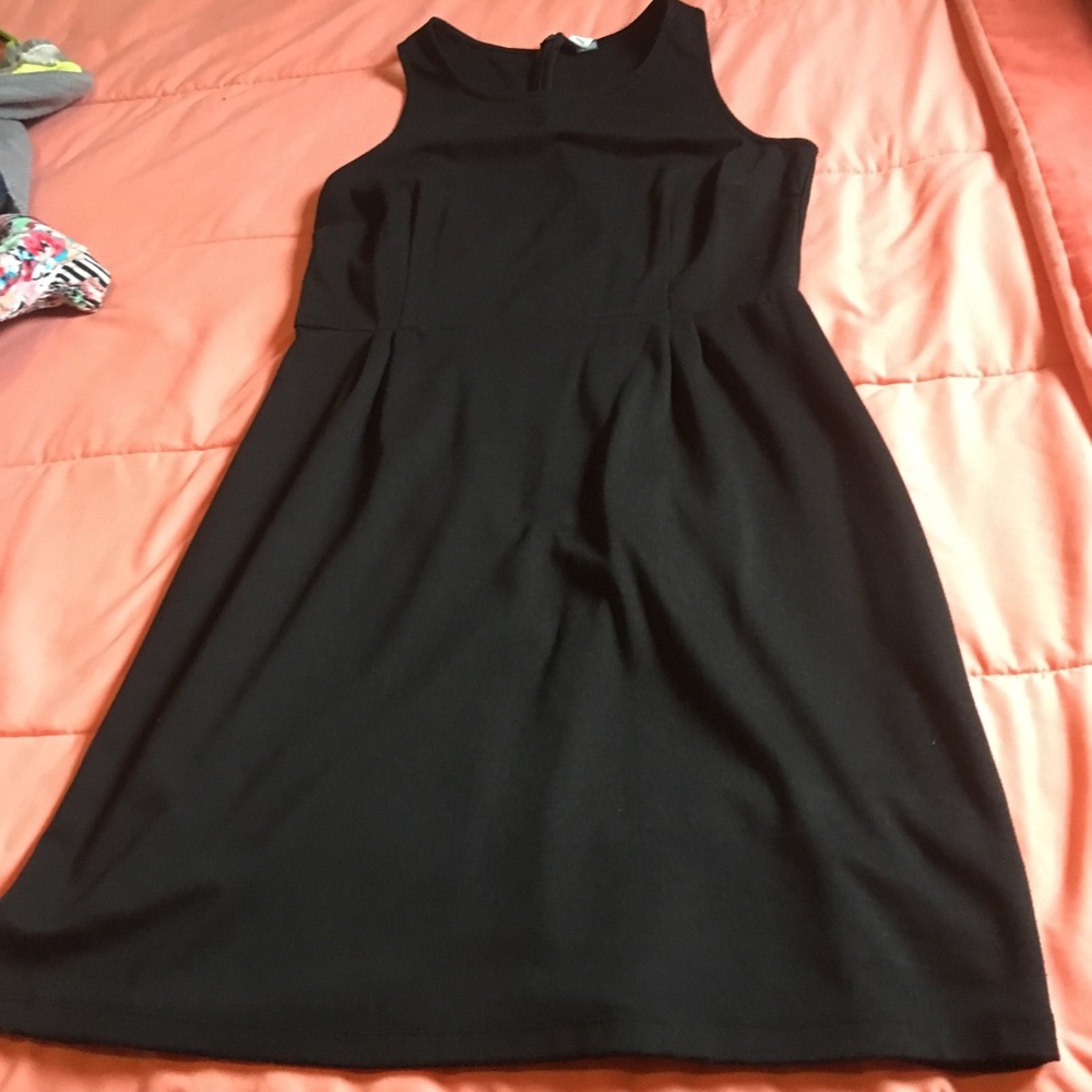 Old Navy black dress